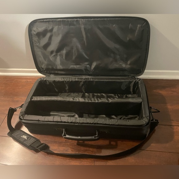 Bushnell Travel scope tripod case - with padding, insert and strap 🔎 - Picture 2 of 14